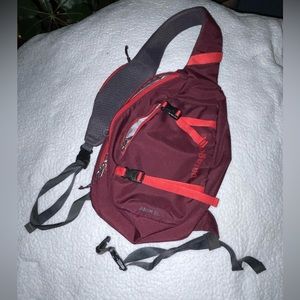 Patagonia Shoulder Sling-pack Dark Red